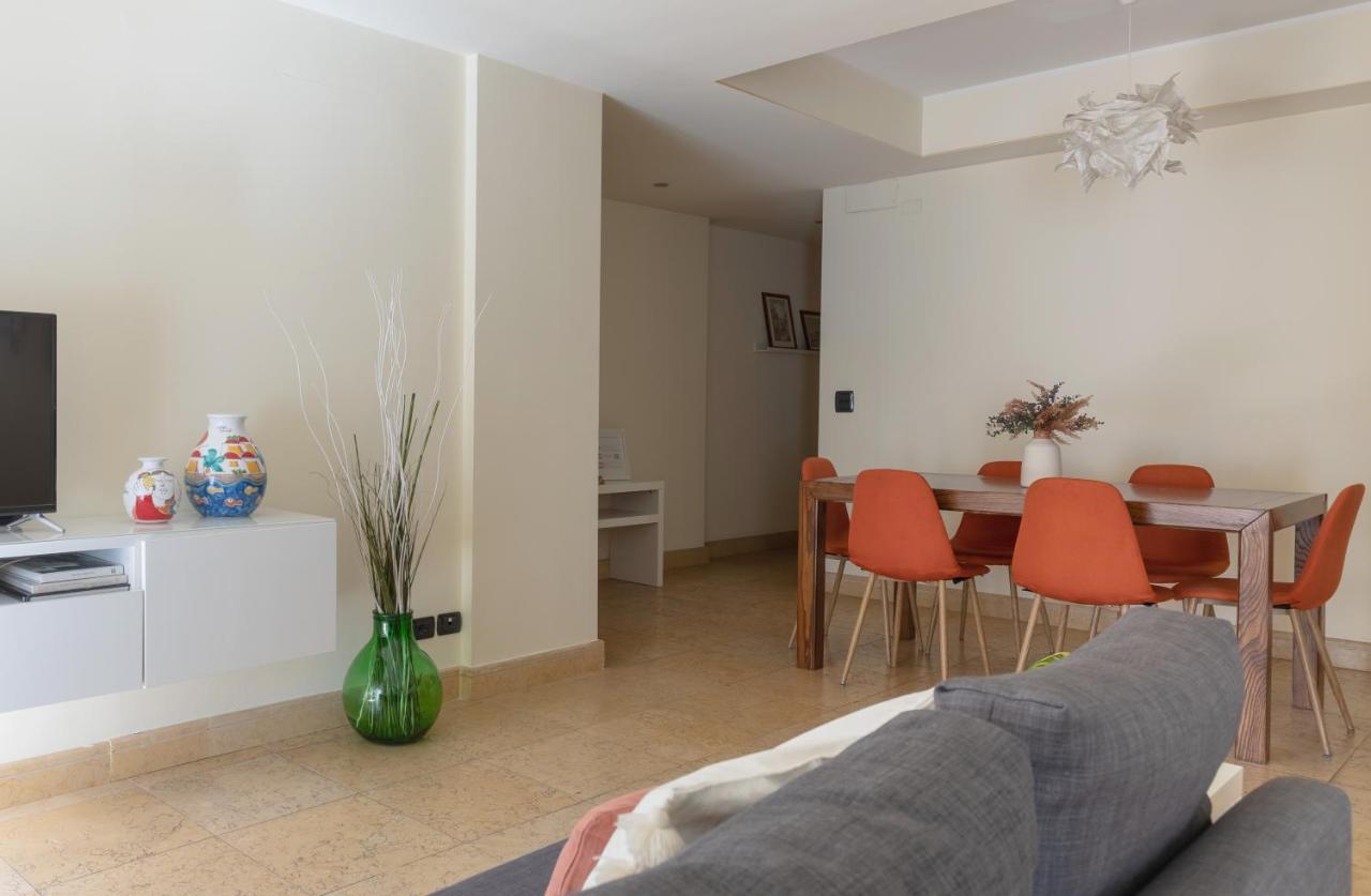 Relax Apartment Inn 卡塔尼亚 外观 照片